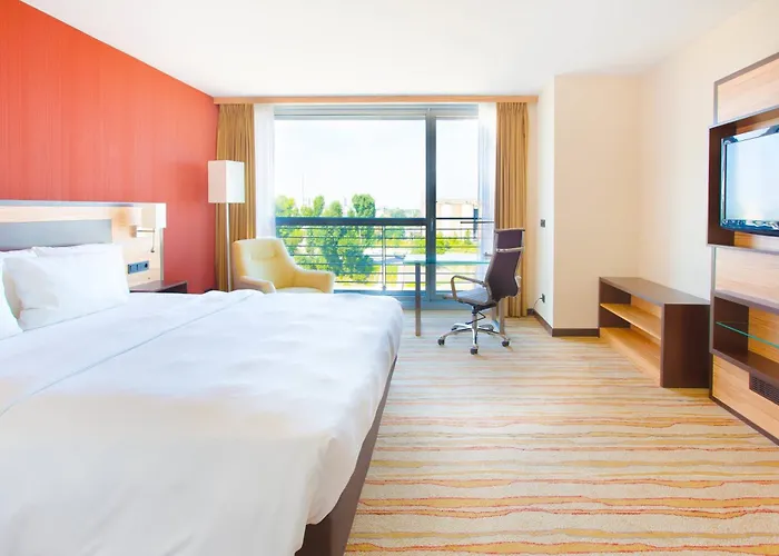 Courtyard By Marriott Duesseldorf Hafen Hotel
